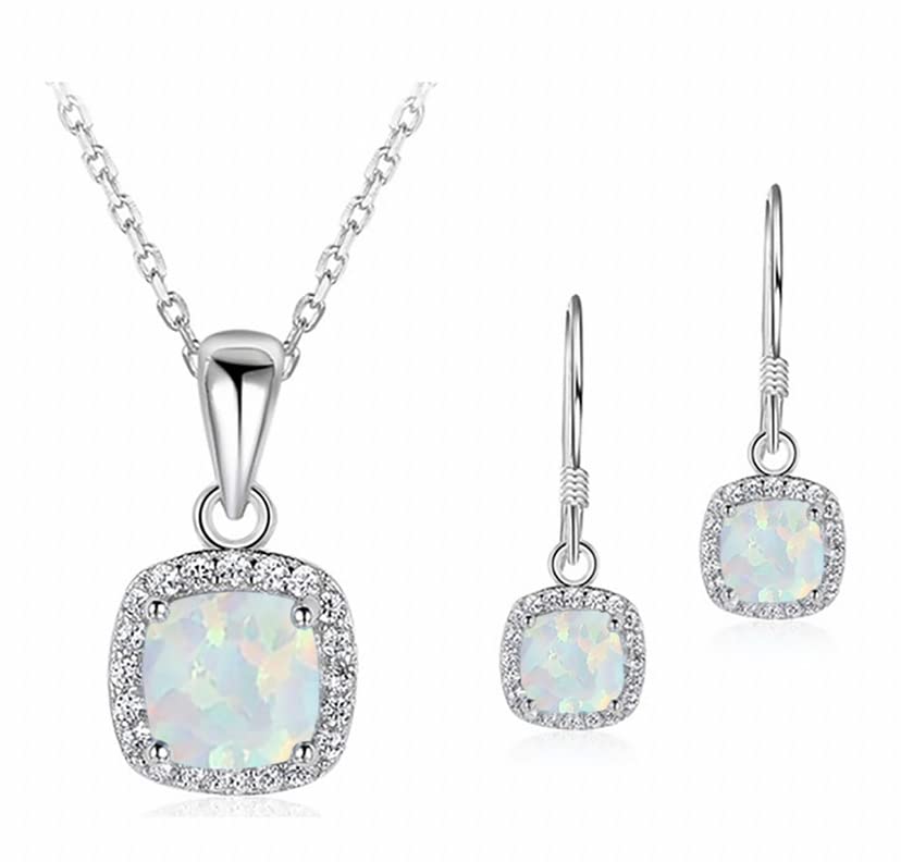 Ladies Matching Square Jewellery Set. Simulated Fire Opal Enamel and Clear Rhinestone Crystals. Necklace Pendant With Matching Drop Earrings For Women. Plus Jewellery Gift Box.