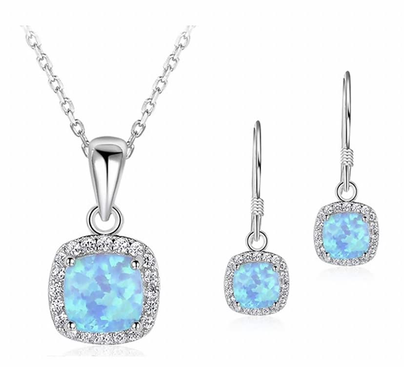 Ladies Matching Square Jewellery Set. Simulated Fire Opal Enamel and Clear Rhinestone Crystals. Necklace Pendant With Matching Drop Earrings For Women. Plus Jewellery Gift Box.