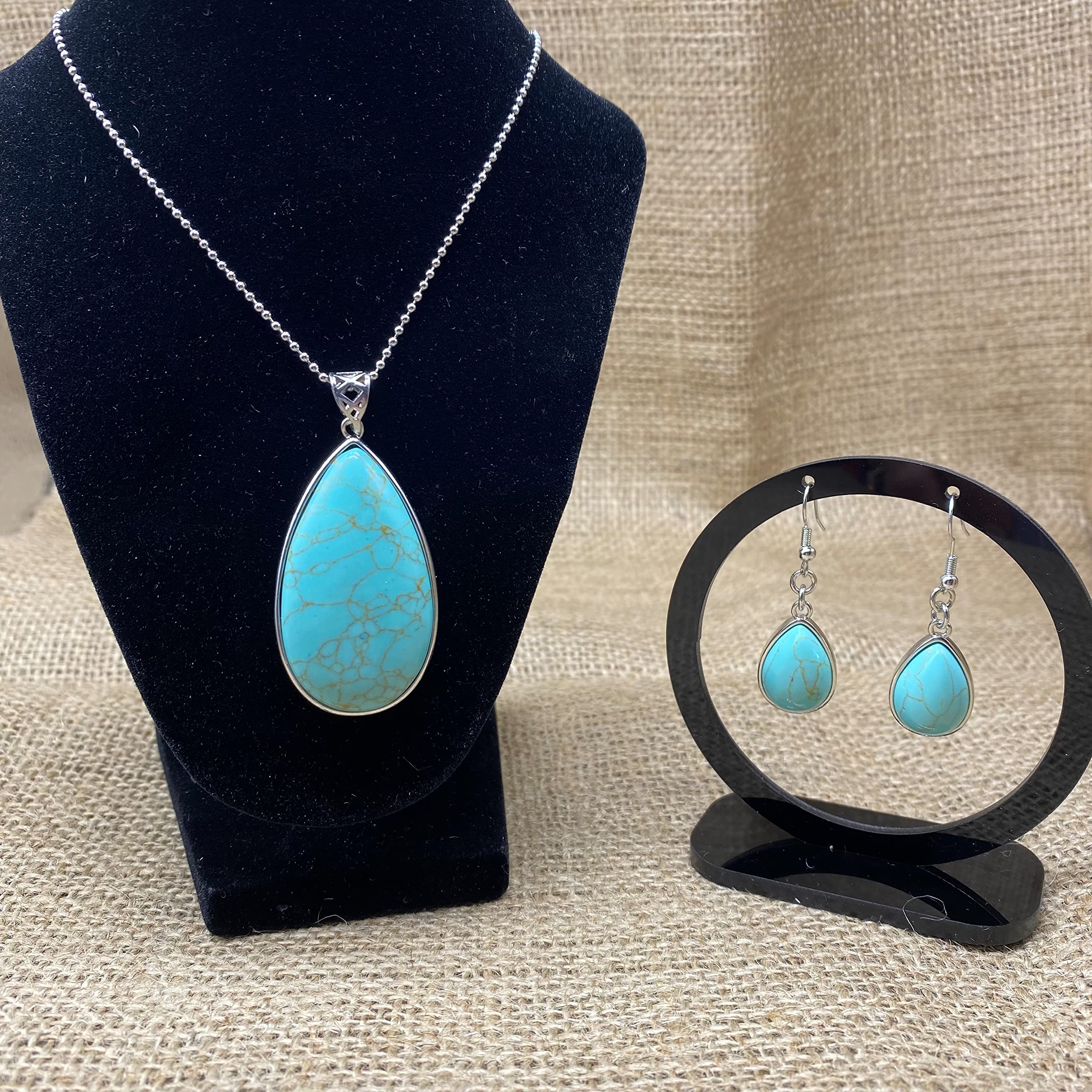 Ladies Matching Jewellery Set for Women - Teardrop Design Necklace Pendant &amp; Drop Earrings - With Jewellery Gift Box