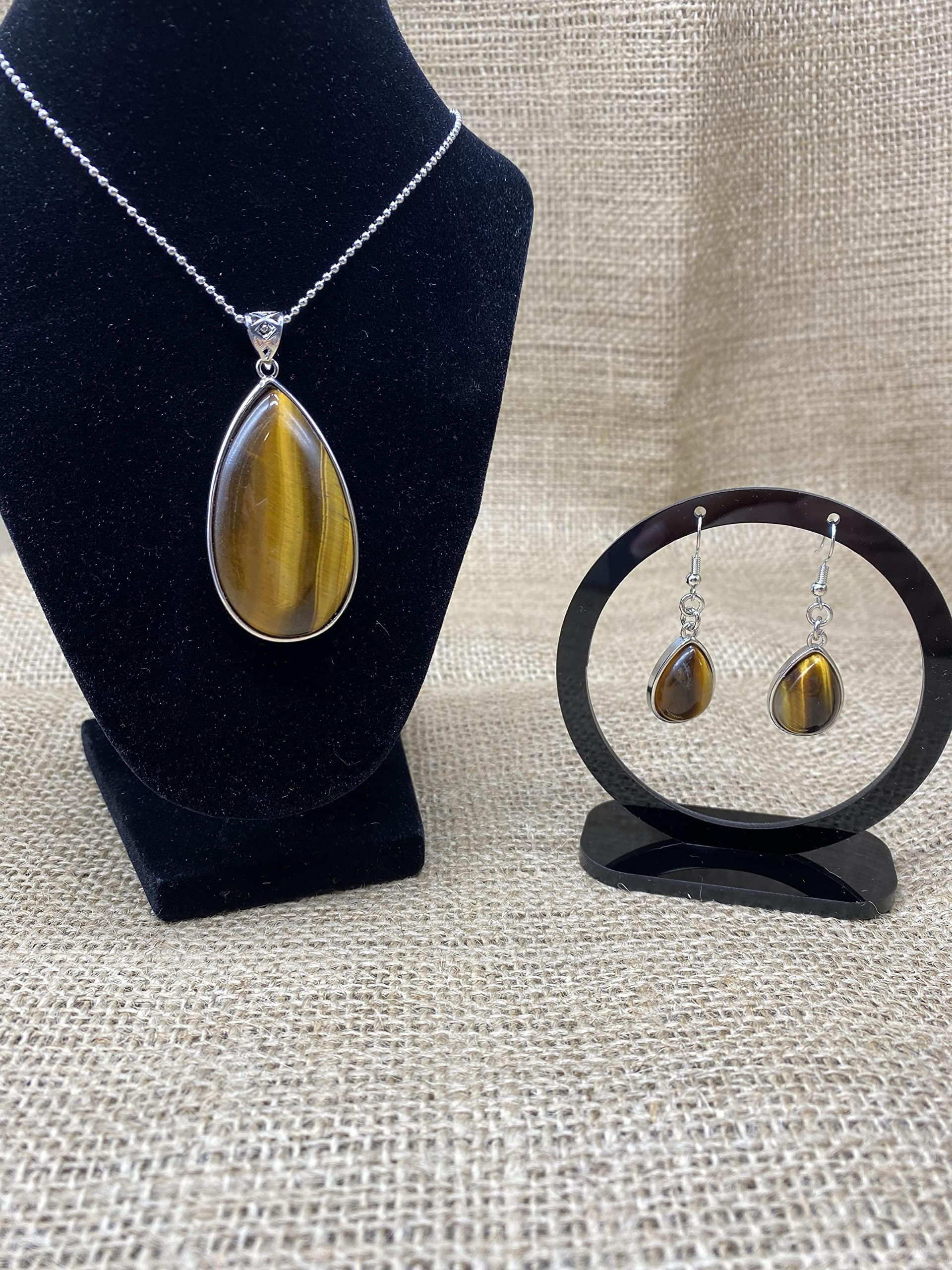 Ladies Matching Jewellery Set for Women - Teardrop Design Necklace Pendant &amp; Drop Earrings - With Jewellery Gift Box