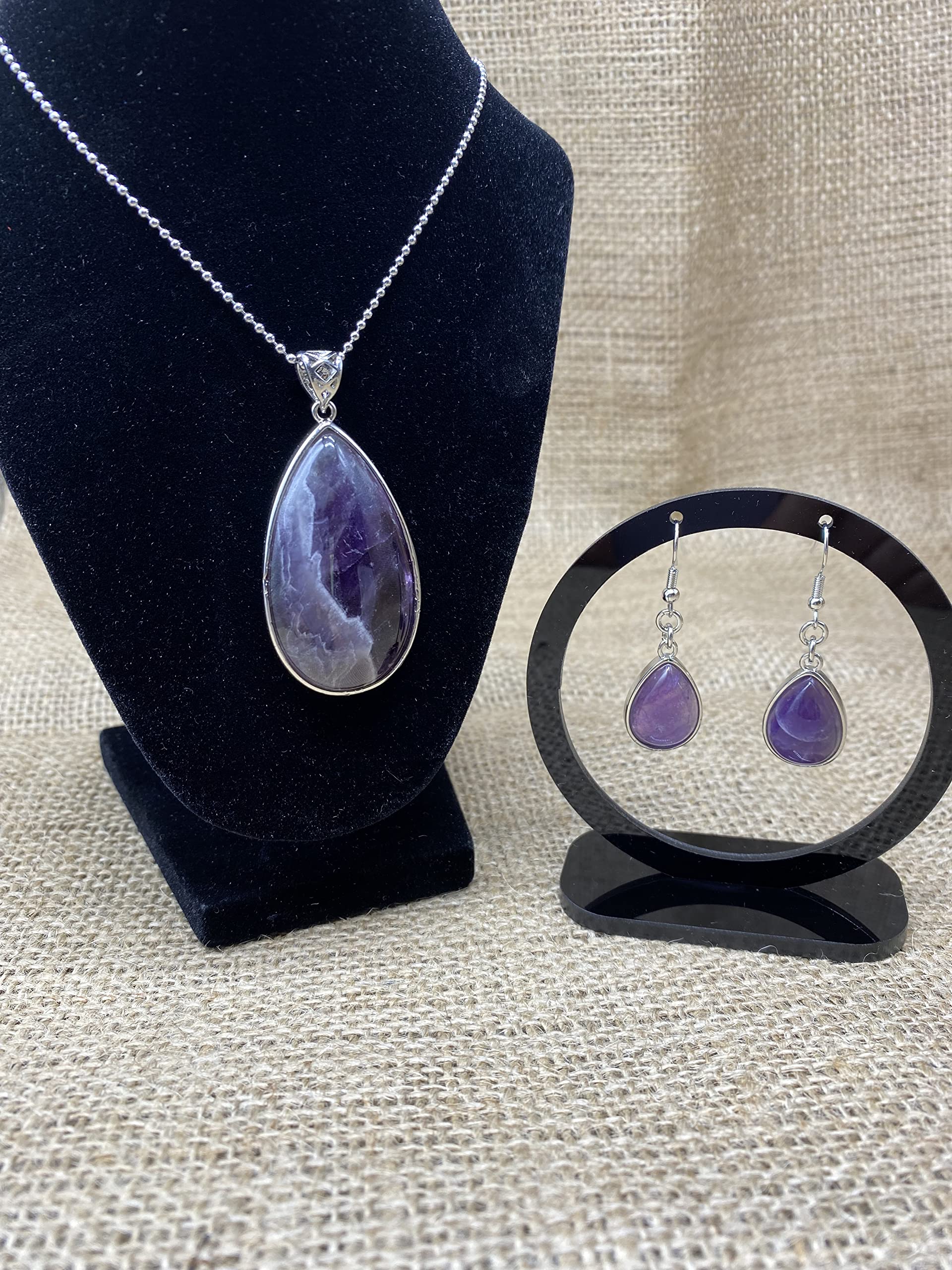 Ladies Matching Jewellery Set for Women - Teardrop Design Necklace Pendant &amp; Drop Earrings - With Jewellery Gift Box